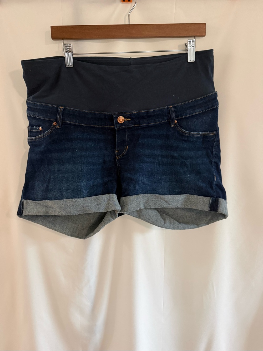 Maternity Dark Blue Denim Roll-Cuff Shorts with Over-The-Belly Band